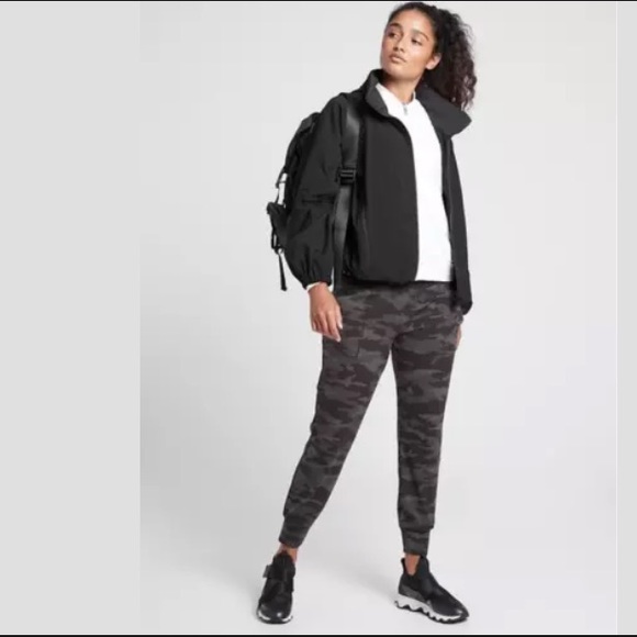 Athleta Pants & Jumpsuits Athleta Salutation Camo Jogger Poshmark